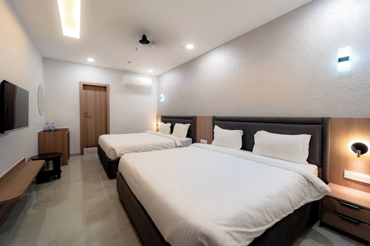 Quad Room | Free WiFi