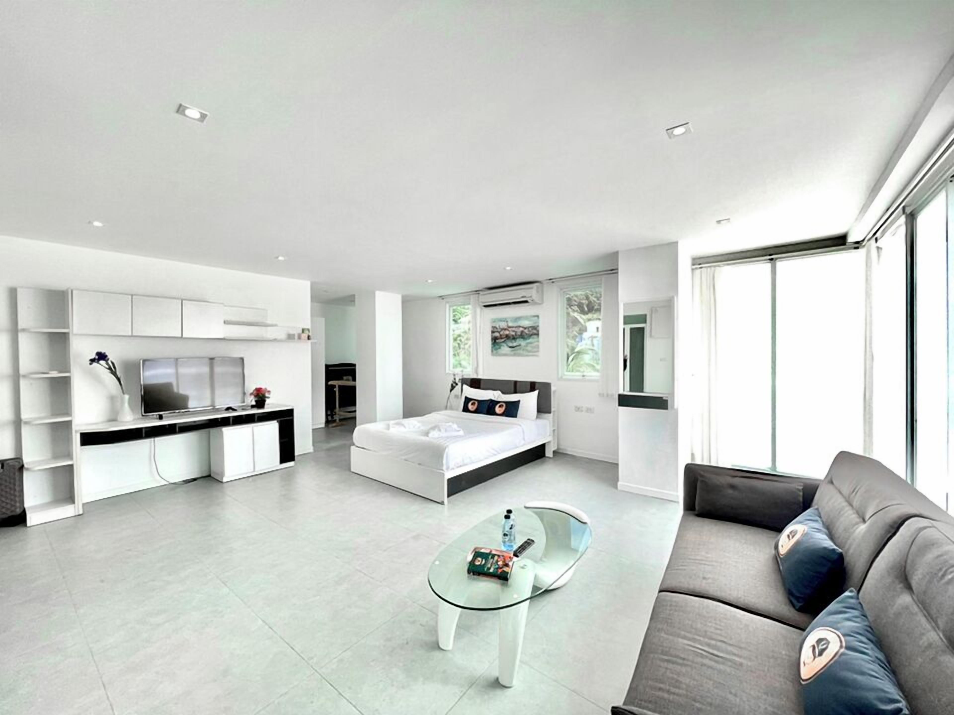 免费 WiFi、床单