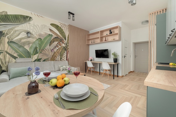 Studio, Kitchen | Living room - Studio Nafabrycznej for 2 by Renters (Lodz)