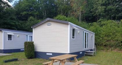 Chalet in Olloy-sur-viroin With Patio