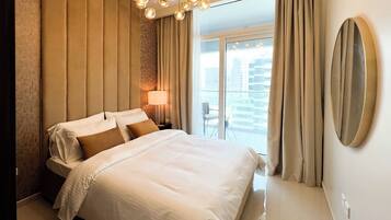 Deluxe Apartment, 1 King Bed with Sofa bed | 1 bedroom, premium bedding, down comforters, memory foam beds