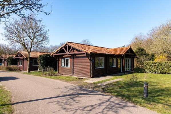 Bungalow | Exterior - Bungalow in Veluwe Near Harderwijk (Putten)