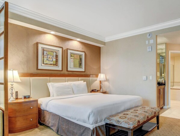 Desk, iron/ironing board, WiFi, bed sheets