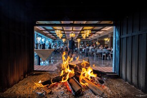 Restaurant - Hotel Belmont (Moroeni)