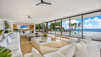 Villa | 12 bedrooms, Internet