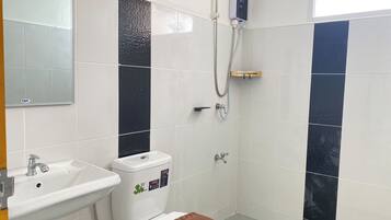 ห้องดีลักซ์ทวิน, วิวภูเขา | ห้องน้ำ | ฝักบัว, ผ้าเช็ดตัว