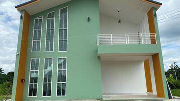 บริเวณภายนอก