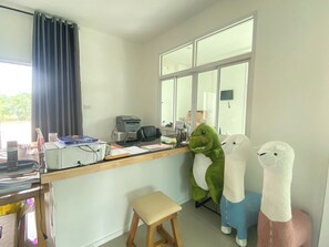 Reception - Dino Homestay (Mae Taeng)