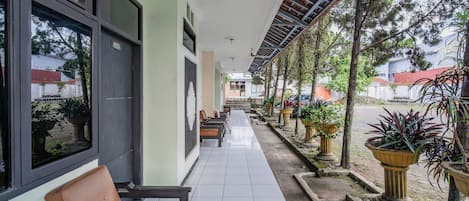 Hall