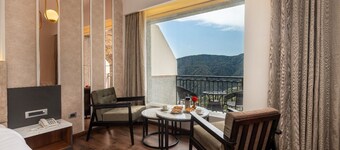 The Chail Resort