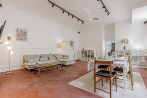 Dining - Loft Lumineux Authentique Le Marais (Paris)