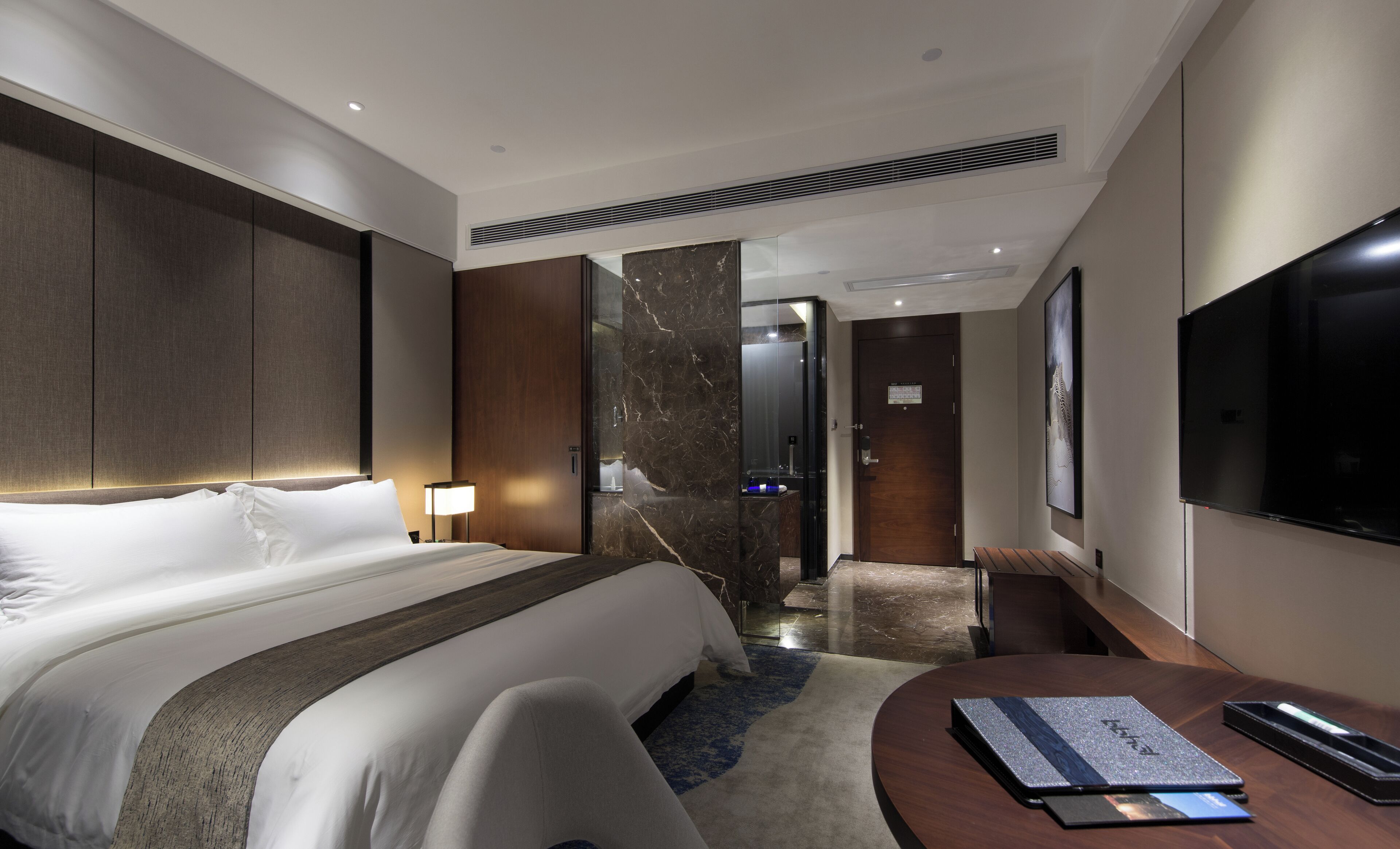 Standard Single Room, City View | In-room safe, desk, laptop workspace, blackout drapes