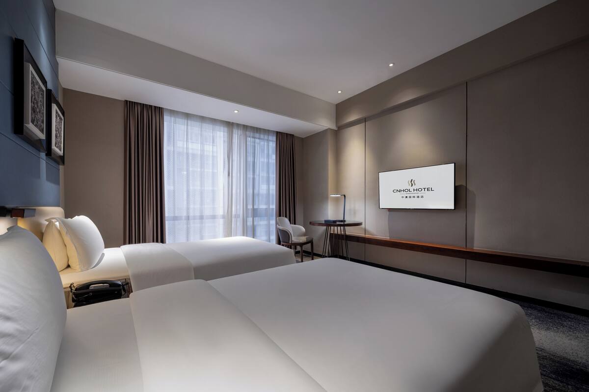 Standard Double or Twin Room, City View | In-room safe, desk, laptop workspace, blackout drapes