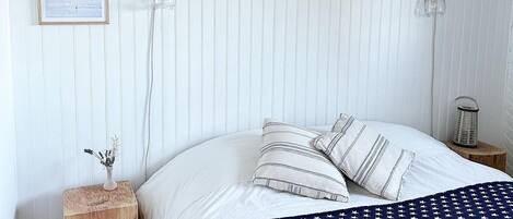 3 dormitorios, tabla de planchar con plancha, wifi y ropa de cama