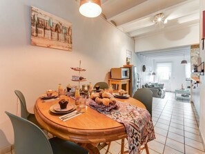 Cottage | Dining - Apartment in Ubachsberg Near Trails (Voerendaal)