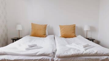 Double Room | Desk, laptop workspace, iron/ironing board, travel crib
