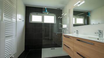 Bungalow | Badezimmer