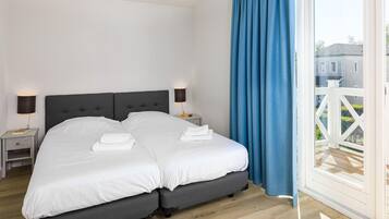 6 bedrooms, individually furnished