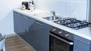 One - Bedroom Apartment | Cocina privada