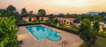 Corbett Holiday Forest Resort