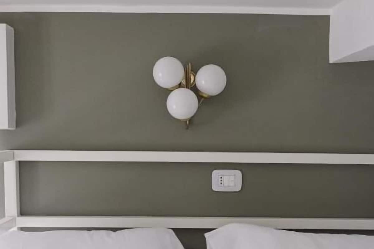 In-room safe, individually decorated, desk, iron/ironing board