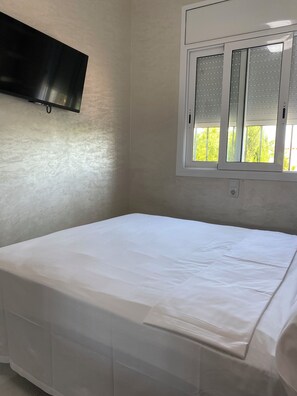 2 chambres, Wi-Fi gratuit, draps fournis