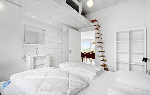 6 soverom, reiseseng for barn og wi-fi (inkludert)