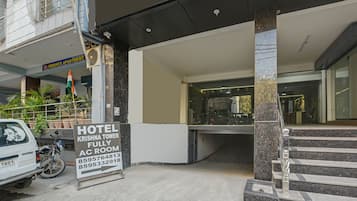 Fachada de la propiedad