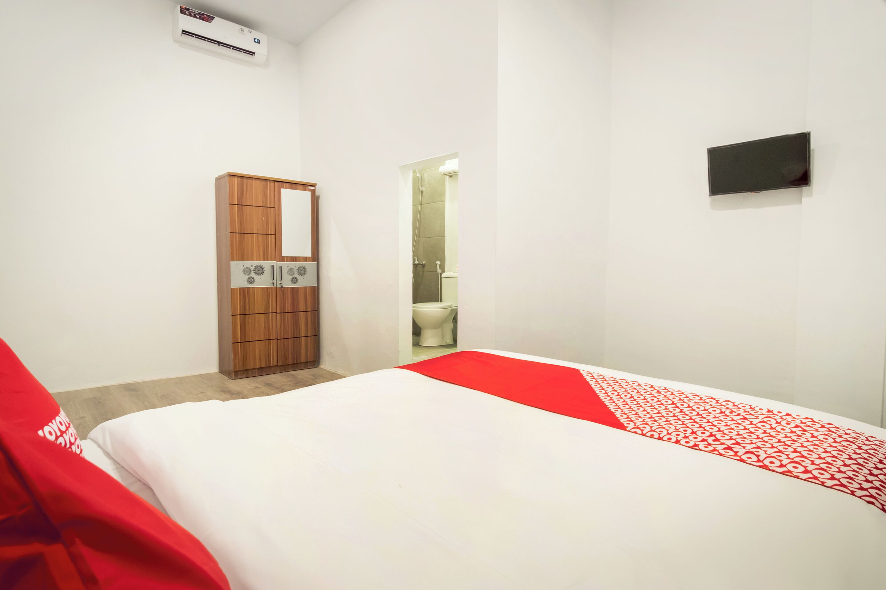 Photo - Hotel O Metropolitan Homestay Near Komplek Asia Megamas Medan