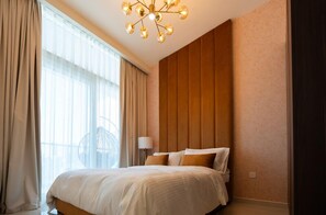 Deluxe Apartment, 1 King Bed with Sofa bed | 1 bedroom, premium bedding, down duvets, memory-foam beds - Near Dubai Mall 1BR  Reva Residence (Dubai)