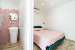 Apartment | Bathroom