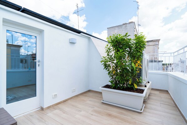 Apartment | Terrace/patio