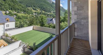 Lodge neuf avec 3 chambres, terrasse et parking, Ă 5 min du centre de Cauterets