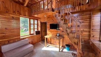 Basic Double Room | Free WiFi, bed sheets