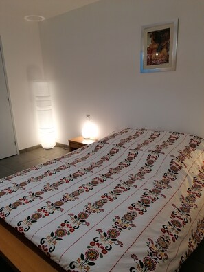 1 Schlafzimmer, WLAN, Bettwäsche