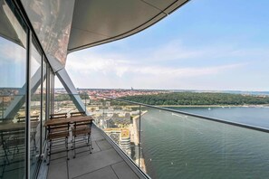 Property grounds - 35th Floor Panorama Ocean View Apartment (Aarhus)