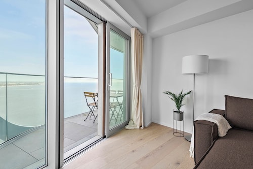 Penthouse suite on 35th floor