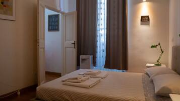 1 camera, ferro/asse da stiro, culla da viaggio, Wi-Fi gratuito