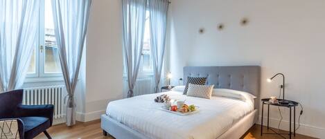 1 chambre, fer et planche à repasser, lit parapluie, Wi-Fi gratuit