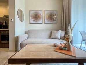 Deluxe Apartment, 1 Bedroom, Lake View | Living area