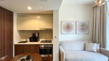 Deluxe-Apartment, 1 Schlafzimmer, Seeblick | Eigene Küche | Kühlschrank, Mikrowelle, Ofen, Herdplatte