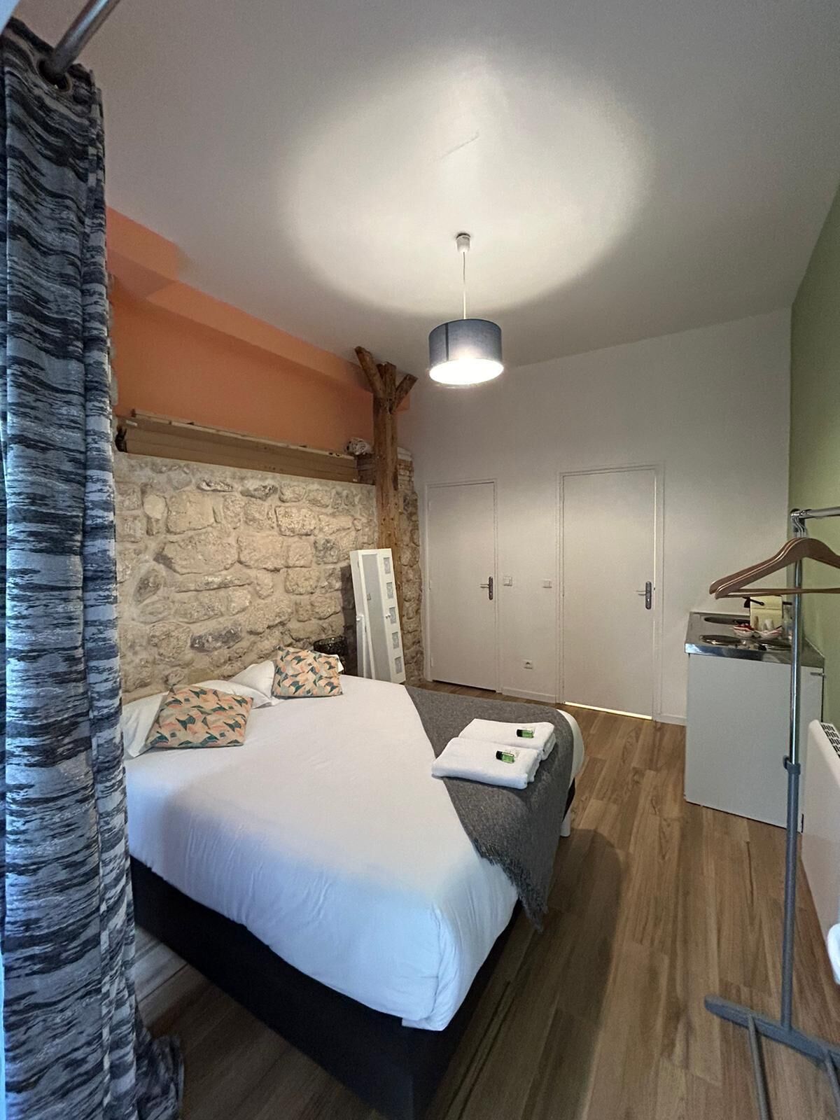 5 slaapkamers, wifi, beddengoed