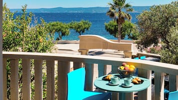 Premium Apartment, Balcony, Sea View | 1 bedroom, premium bedding, soundproofing, travel crib