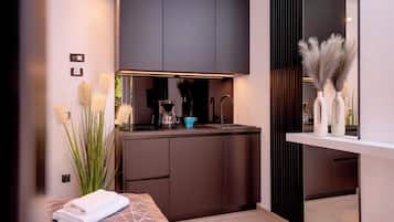 Premium-studiolejlighed - balkon | Premium-sengetøj, lydisolering, weekendseng, gratis Wi-Fi
