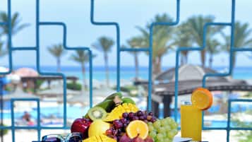Egyptian cotton sheets, premium bedding, minibar, in-room safe