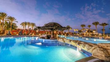 3 outdoor pools, open 8:00 AM to 6:00 PM, pool umbrellas, sun loungers