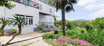 Apartments Sutvid
