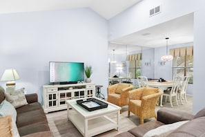 Smart TV, DVD player