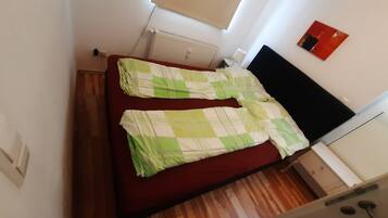1 Schlafzimmer, Bügeleisen/Bügelbrett, kostenloses WLAN, Bettwäsche