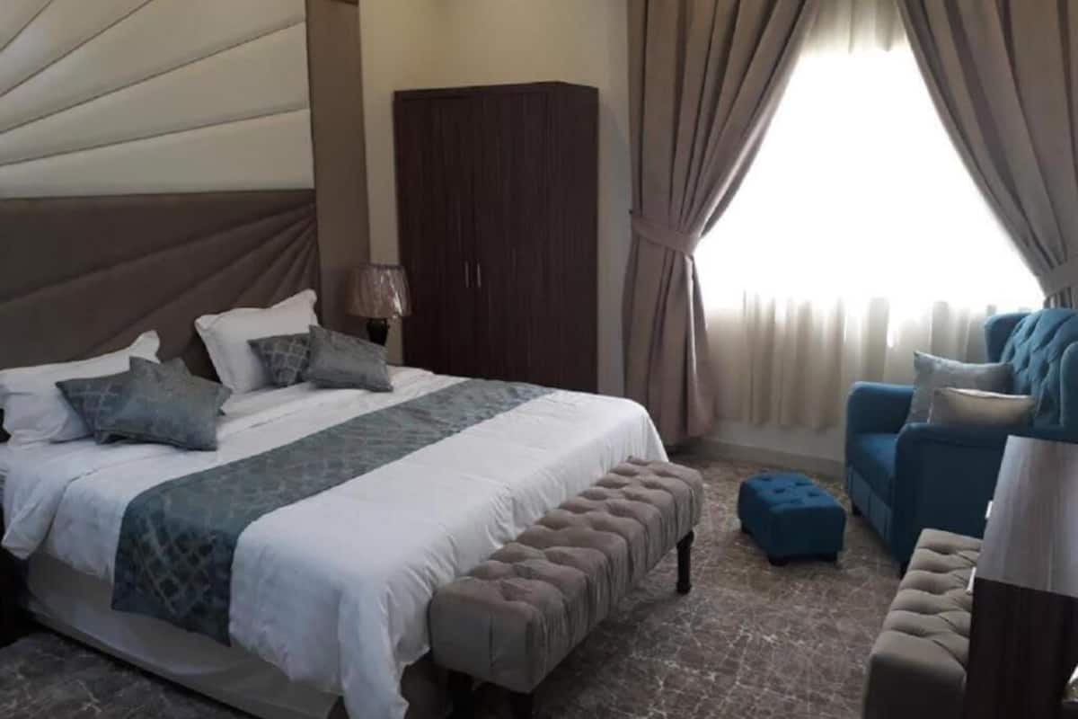 Standard Single Room, City View | In-room safe, blackout drapes, soundproofing, iron/ironing board